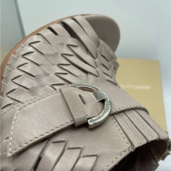 Sergio Rossi Italian gladiator heel size 39 - Picture 6 of 8